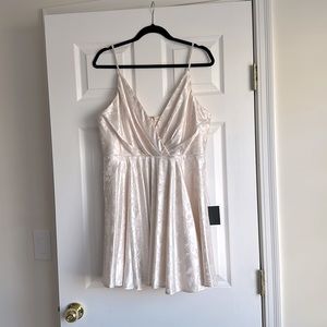 Lulus Cream Satin Floral Jacquard Mini Dress Size XL